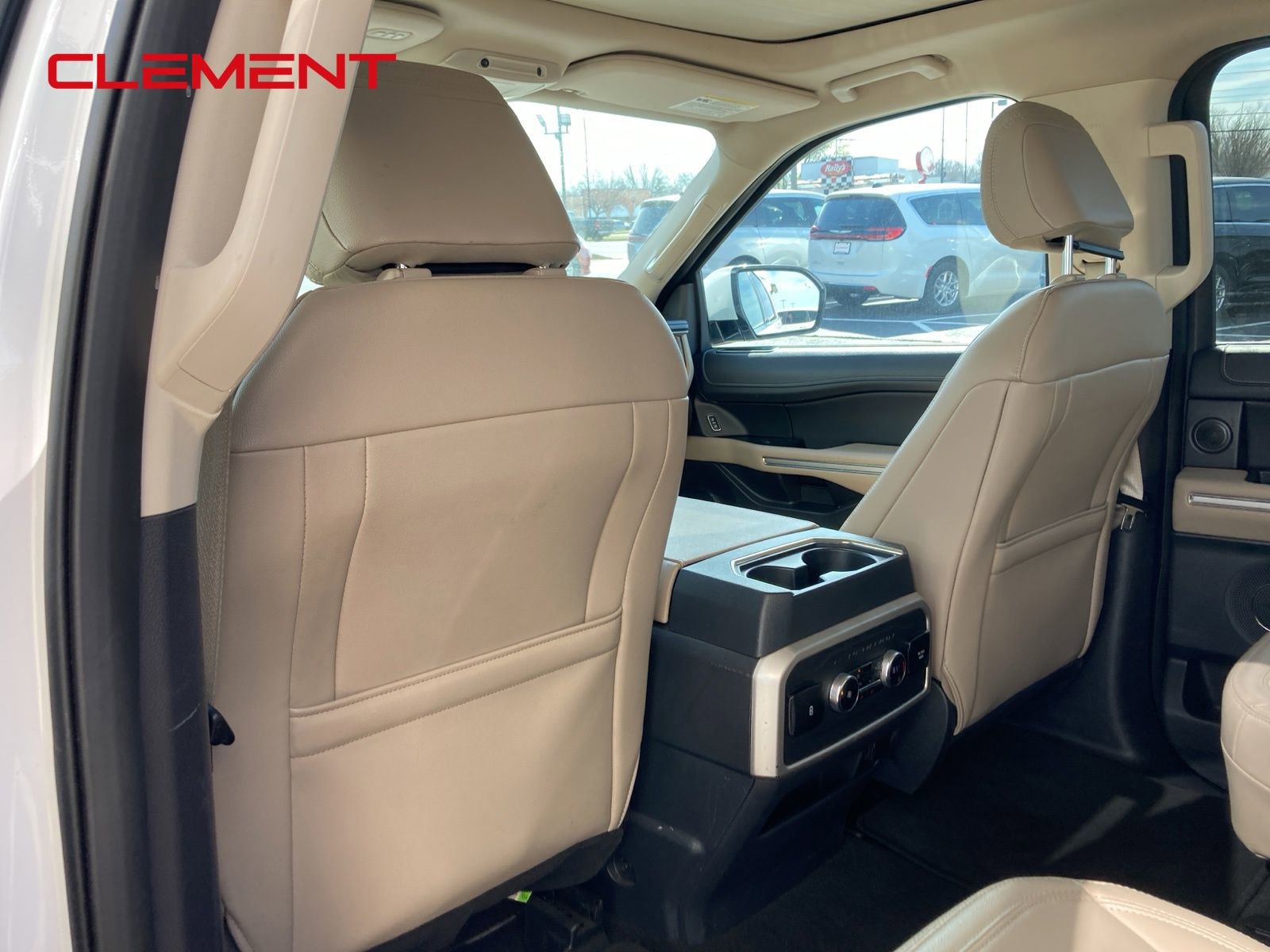 Used 2024 Ford Expedition Limited image 50