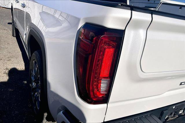 Used 2023 GMC Sierra 1500 Denali Ultimate image 23