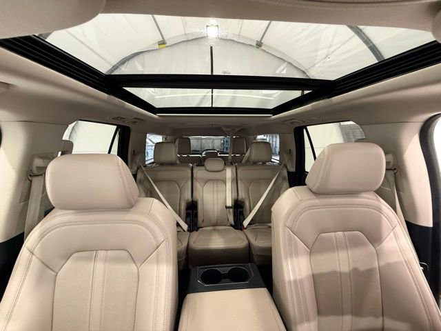 Used 2024 Ford Expedition Max Limited image 35