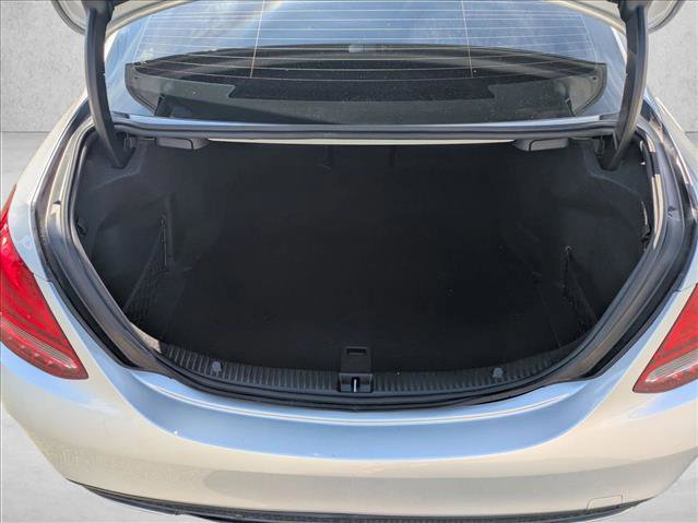 Used 2018 Mercedes-Benz C 300 Sedan image 6