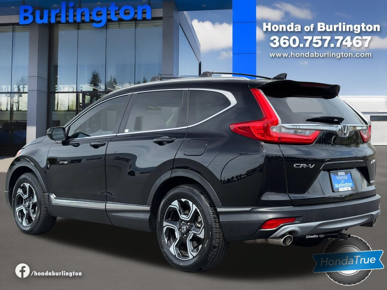 Used 2017 Honda CR-V Touring image 4