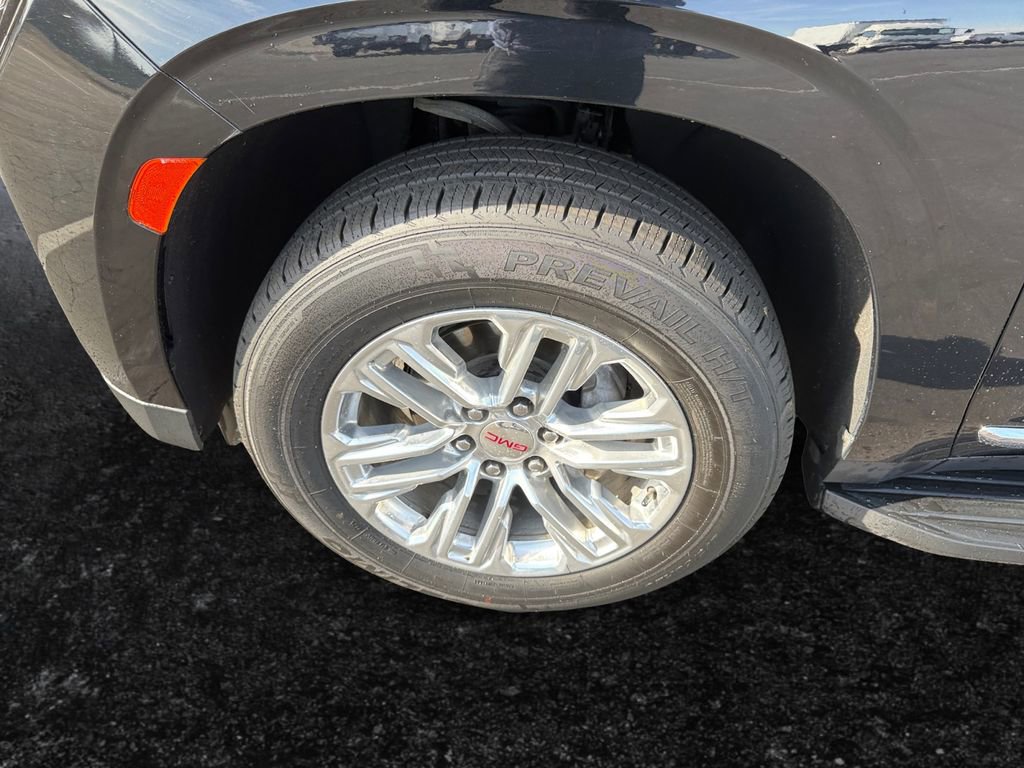 Certified 2024 GMC Yukon XL SLT image 9