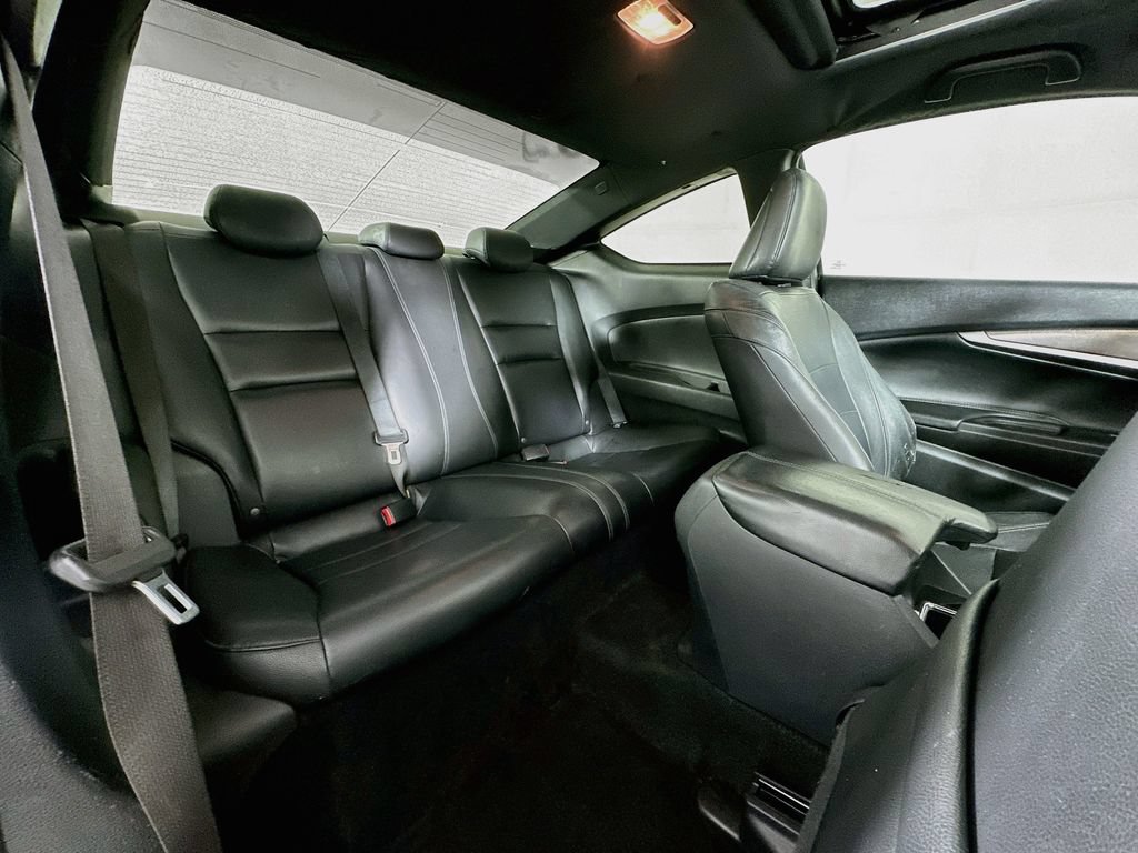 Used 2016 Honda Accord EX-L image 32