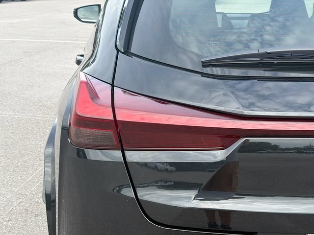 New 2026 Lexus UX 300h FWD image 10