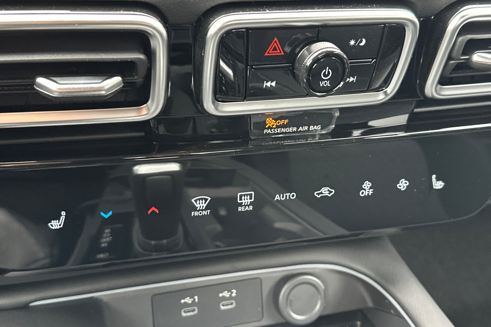 New 2026 Nissan Sentra SV w/ SV Convenience Package FWD image 19