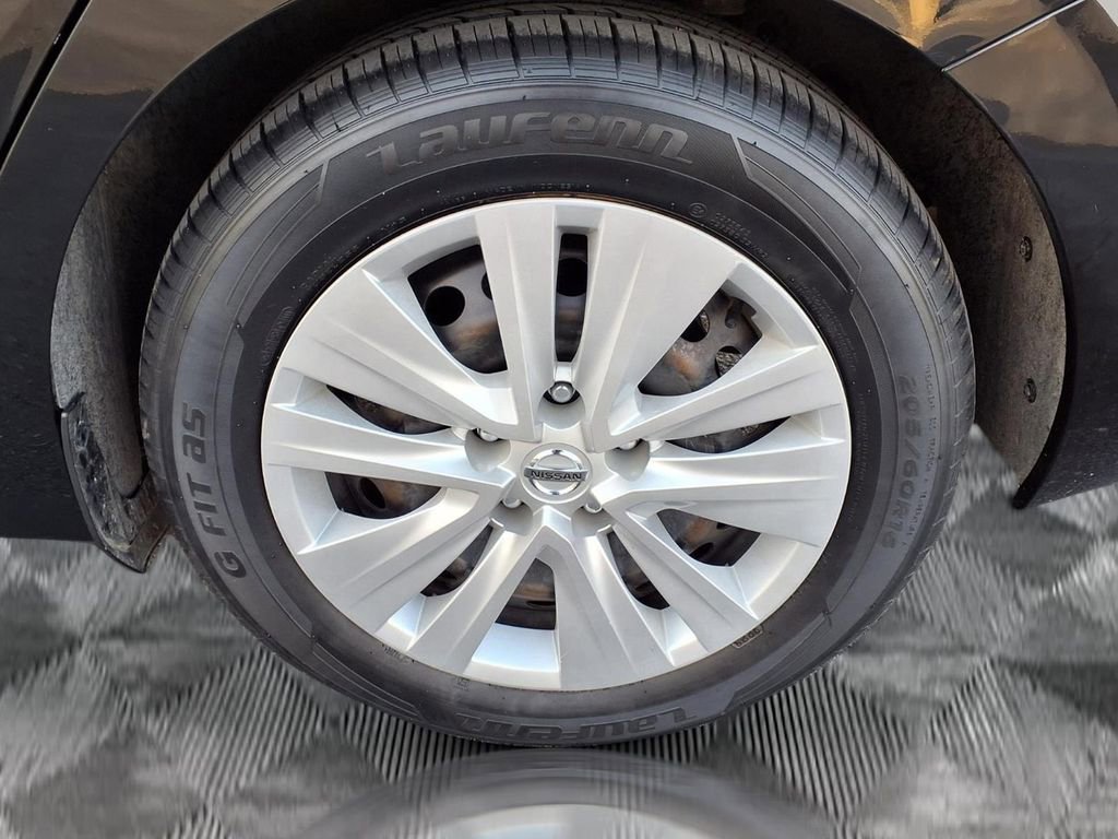 Used 2022 Nissan Sentra S image 21