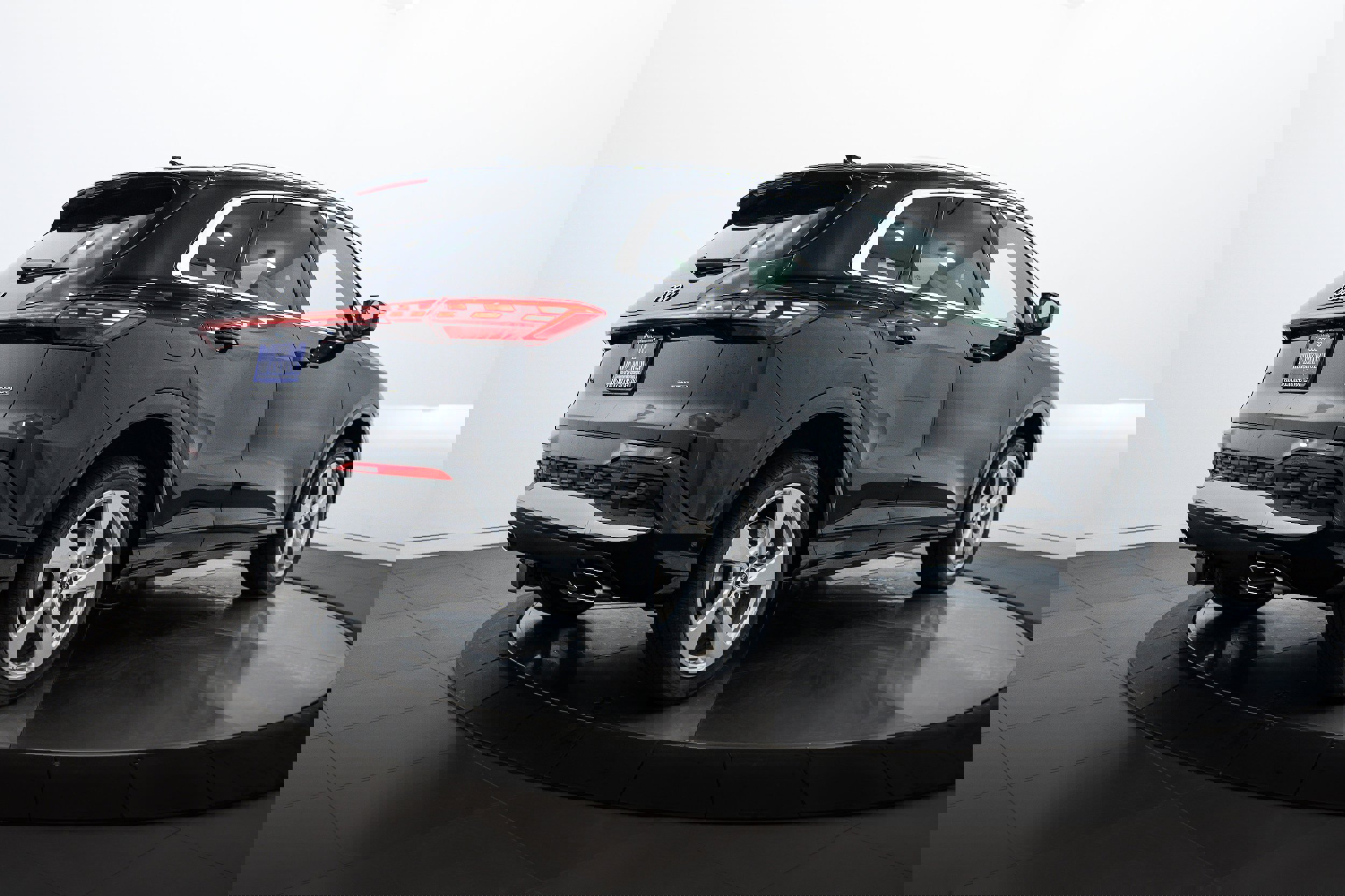 New 2025 Audi Q5 Premium Plus image 4