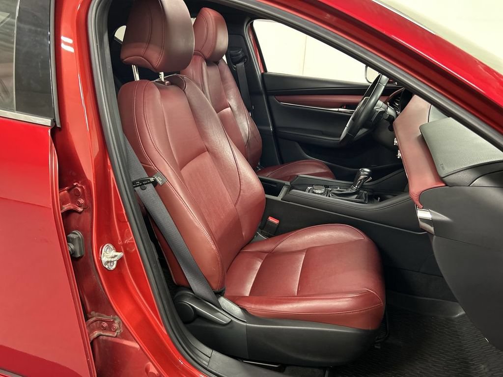 Used 2020 MAZDA MAZDA3 AWD Hatchback w/ Premium Pkg image 23