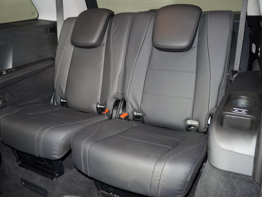 Certified 2024 Mercedes-Benz GLS 580 4MATIC image 36