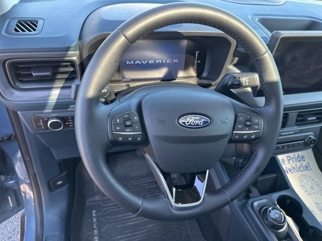 Used 2025 Ford Maverick Lariat w/ Black Appearance Package AWD/4WD image 13