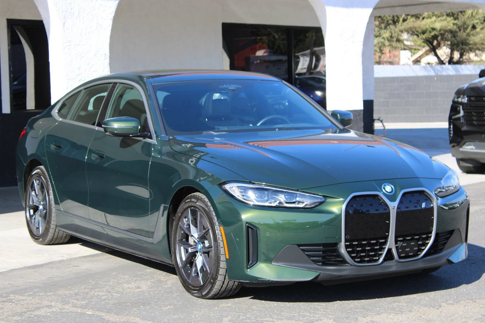Used 2023 BMW i4 eDrive40 RWD image 32
