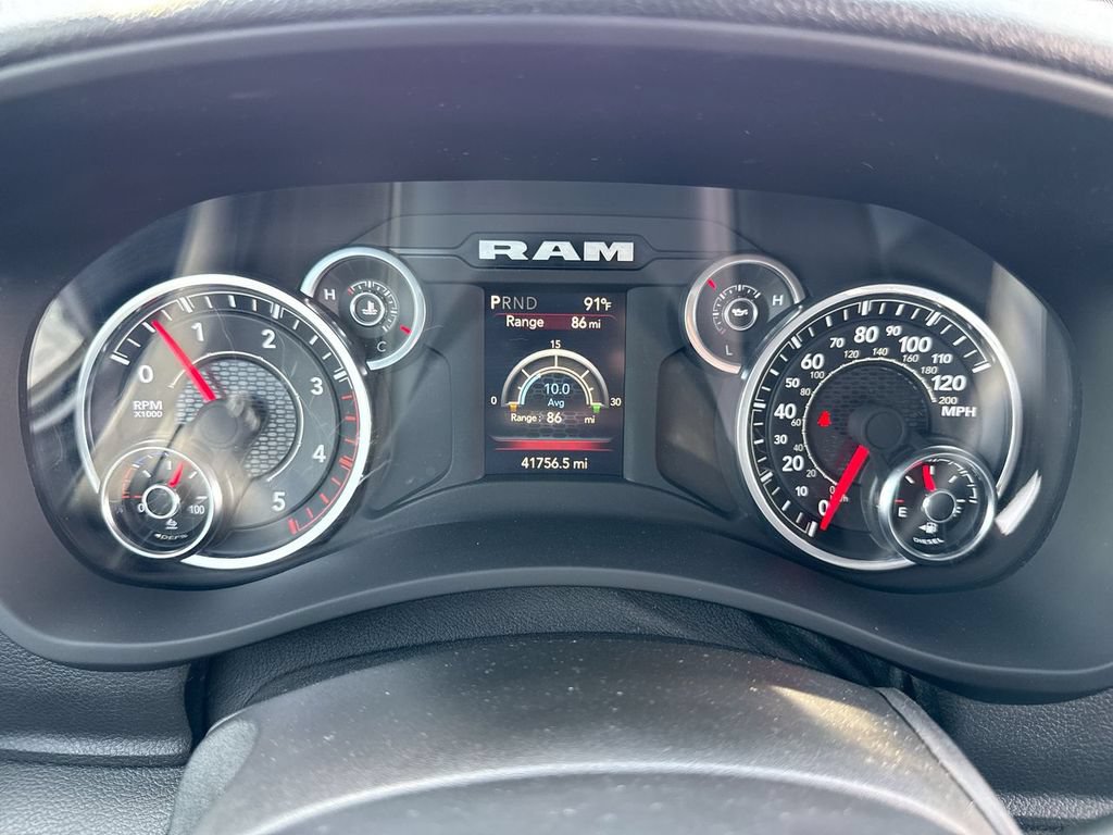 Used 2024 RAM 3500 Tradesman w/ Chrome Appearance Group AWD/4WD image 15