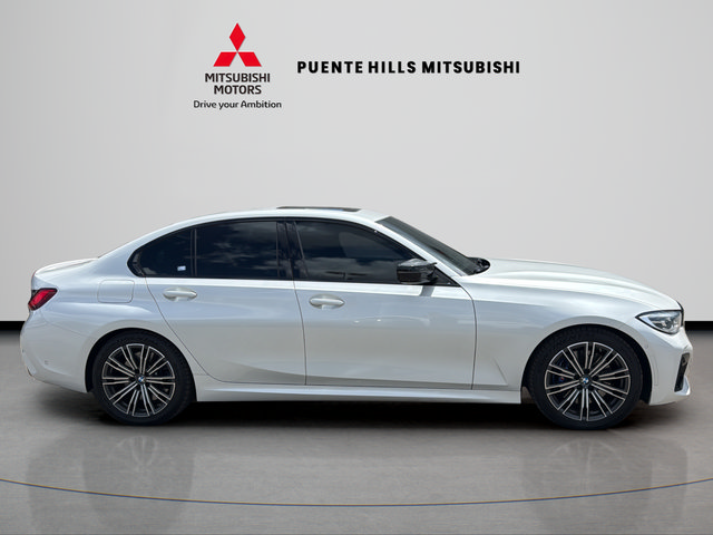 Used 2021 BMW M340i RWD image 4