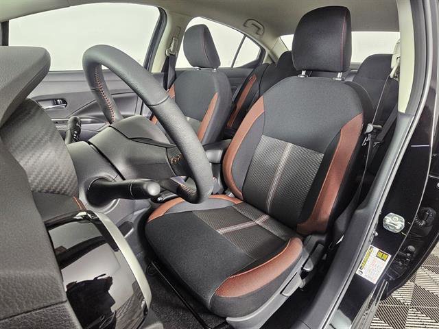 New 2025 Nissan Versa SR image 24