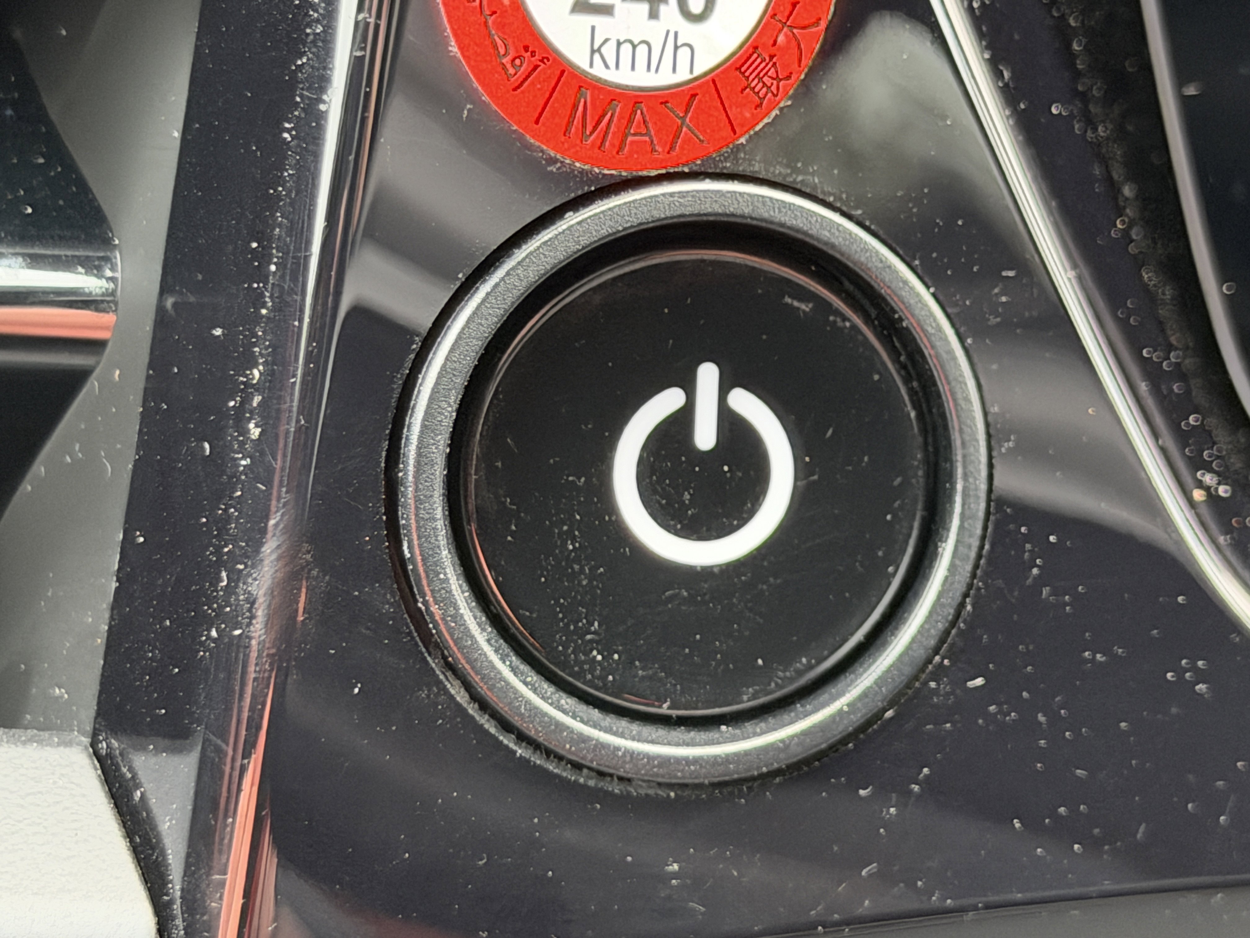 Used 2024 Porsche Macan 4 Electric image 34