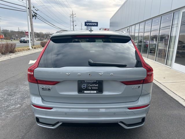 Certified 2025 Volvo XC60 B5 Plus image 4