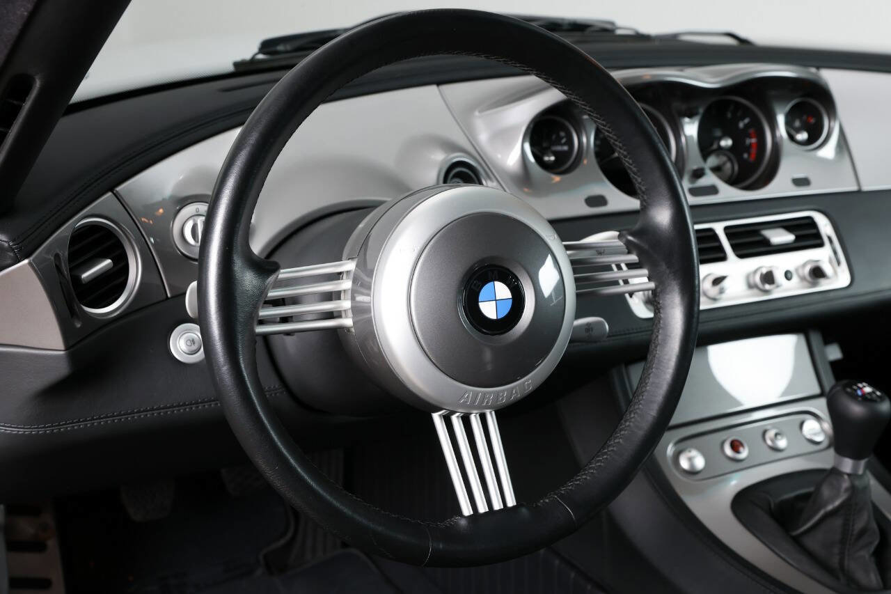 Used 2002 BMW Z8 image 46