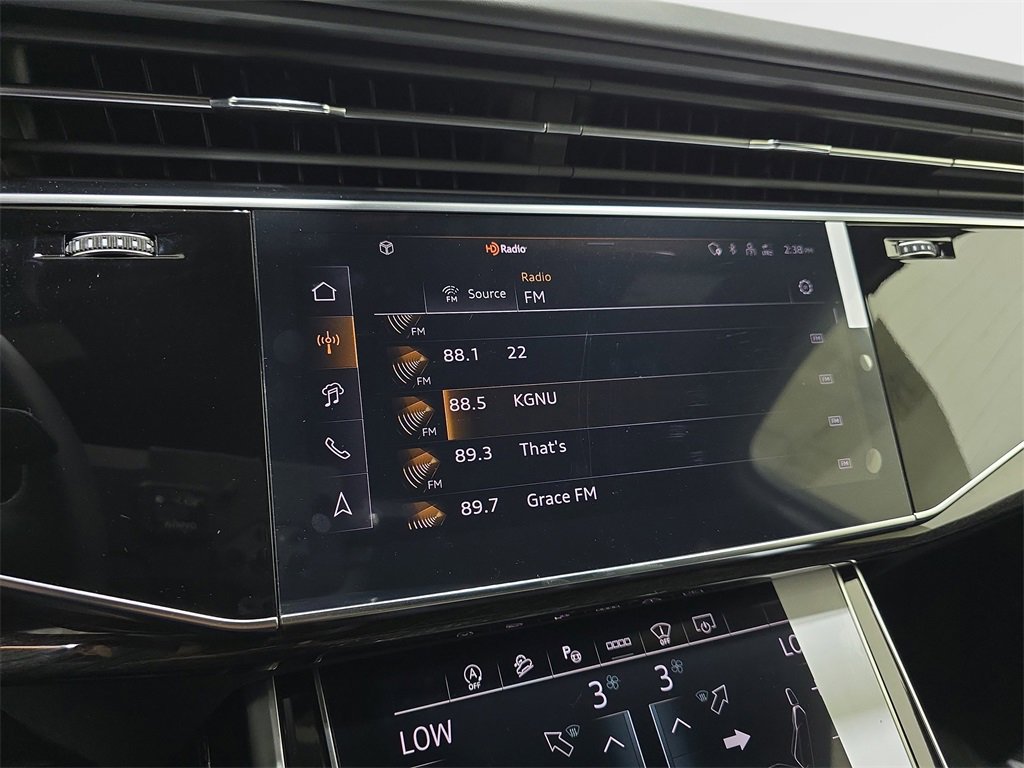 New 2025 Audi Q7 3.0T Prestige image 21