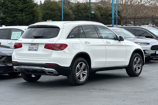 Used 2022 Mercedes-Benz GLC 300 4MATIC image 3