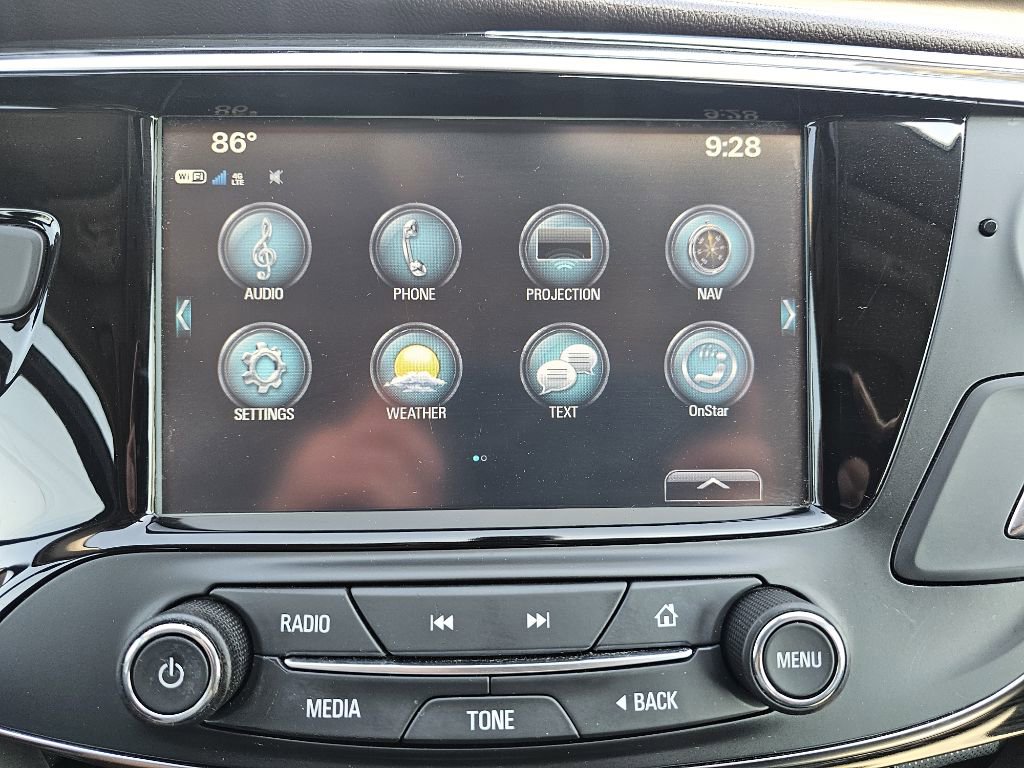 Used 2017 Buick Envision Essence image 31