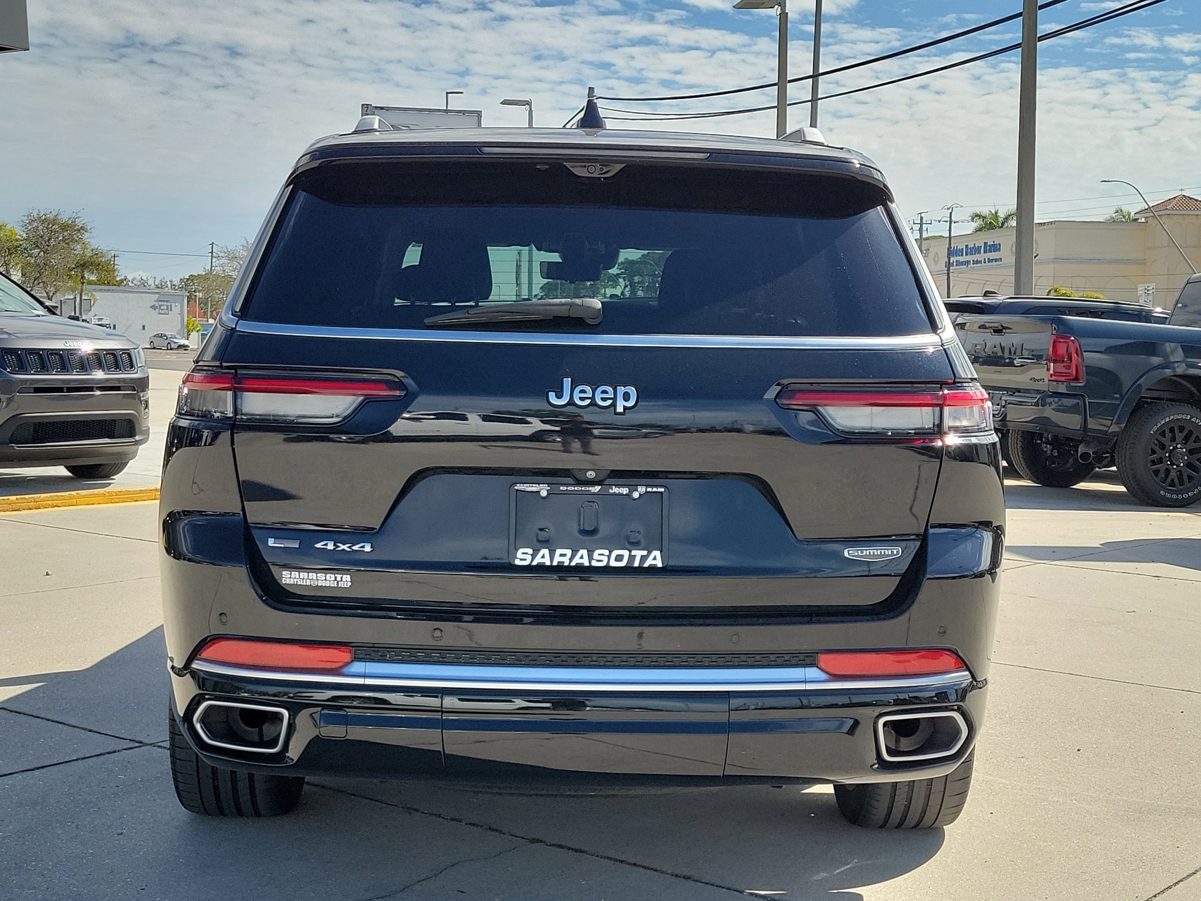 Used 2022 Jeep Grand Cherokee L Summit image 5