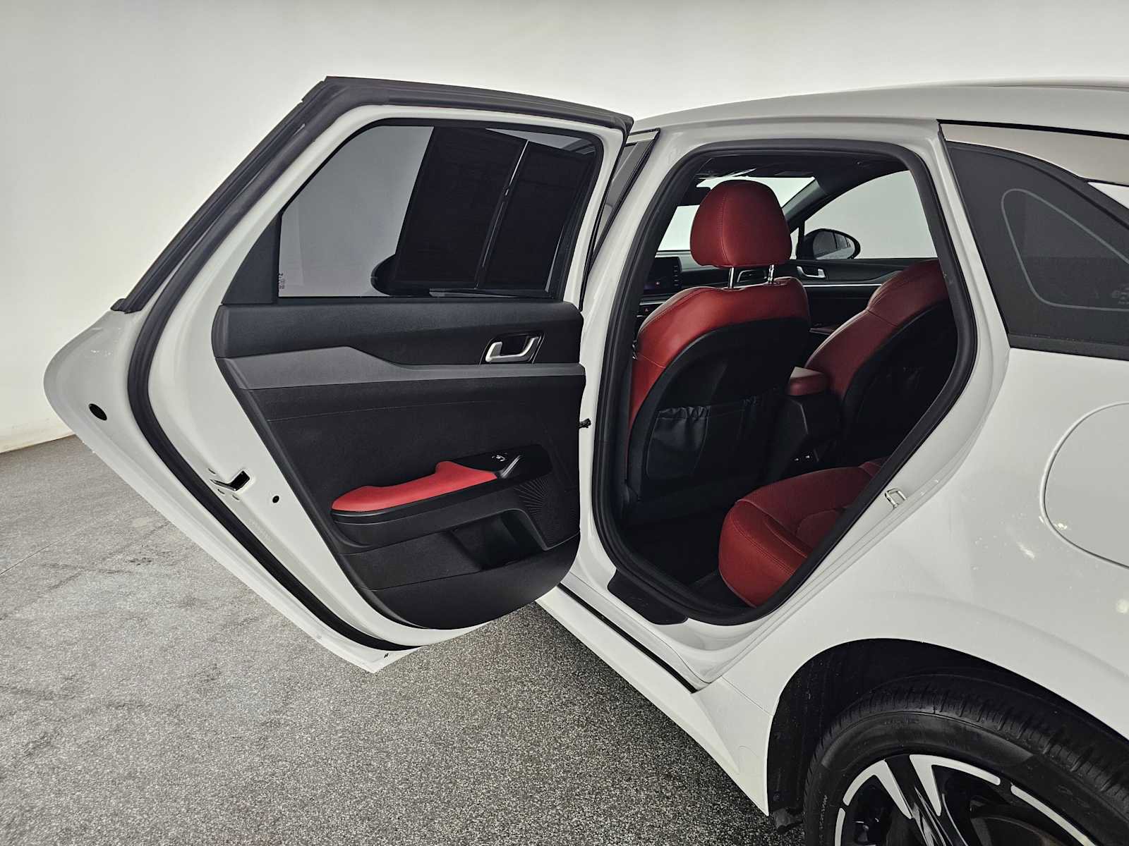 Used 2024 Kia K5 GT-Line FWD image 15