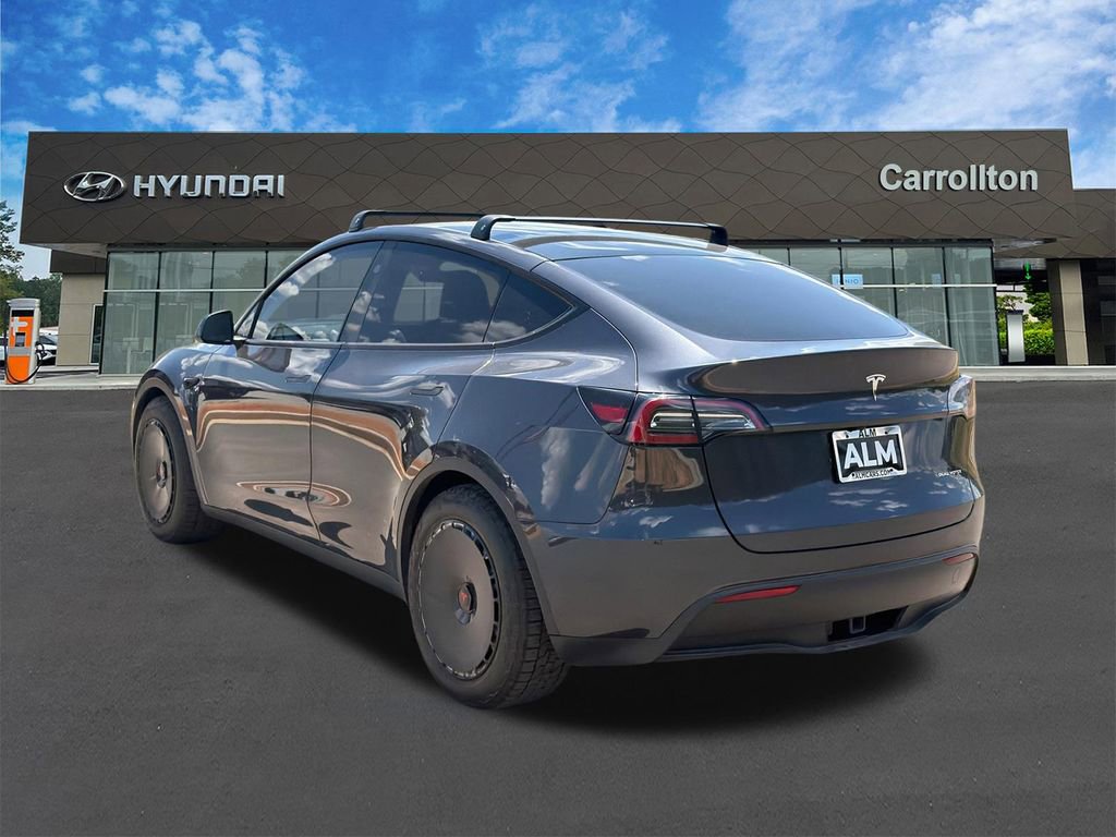 Used 2024 Tesla Model Y Long Range AWD/4WD image 7