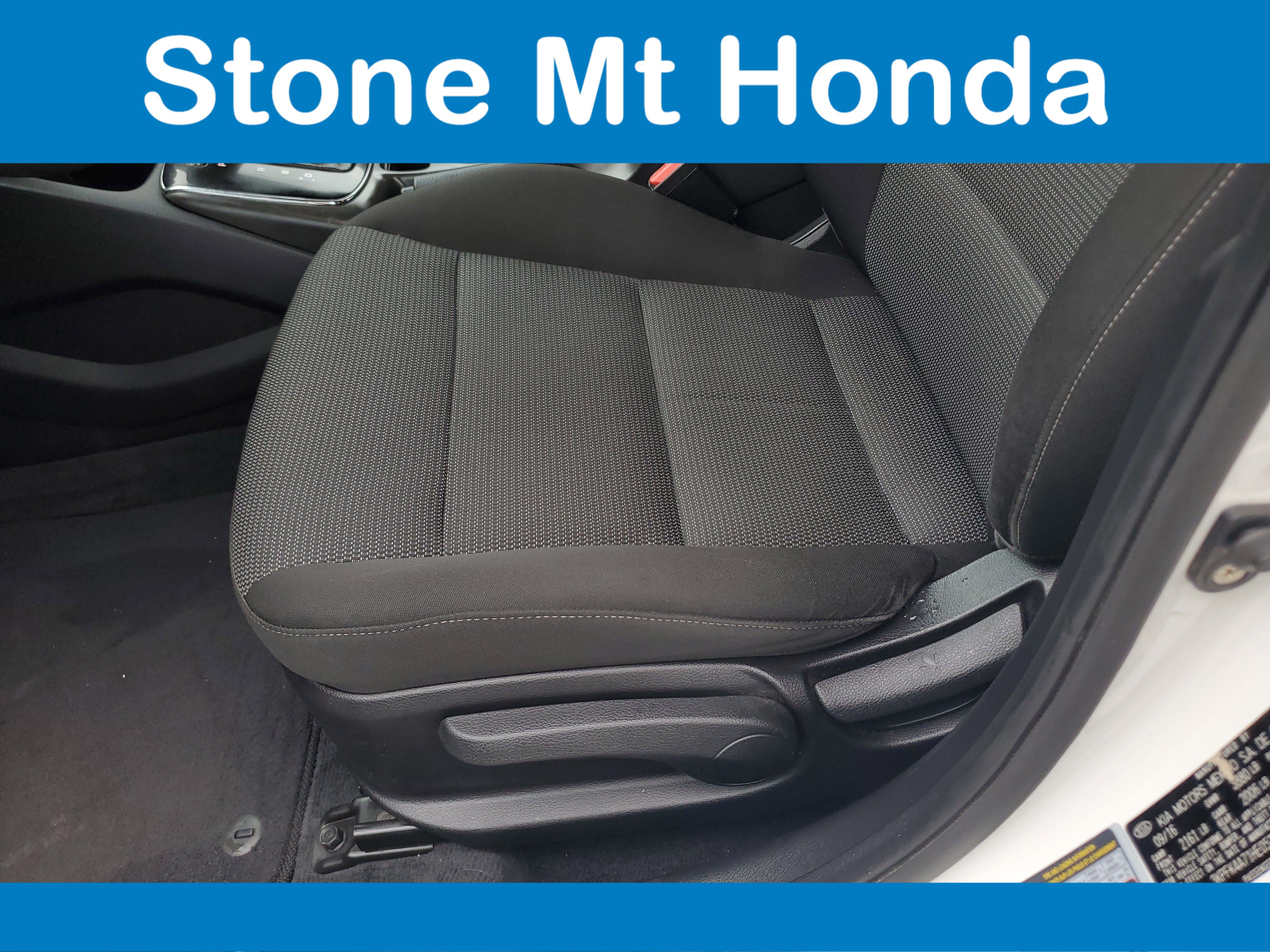 Used 2017 Kia Forte LX FWD image 16