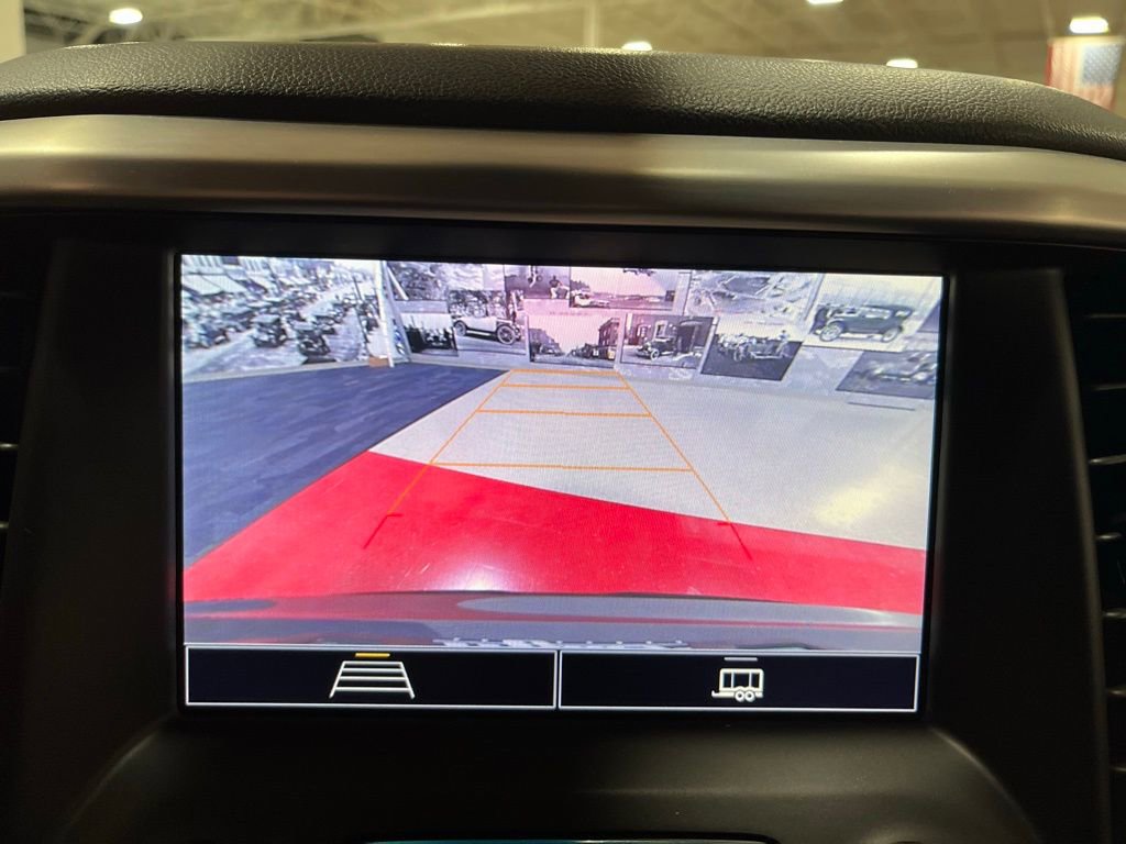 Certified 2023 GMC Acadia SLE w/ Driver Convenience Package image 40