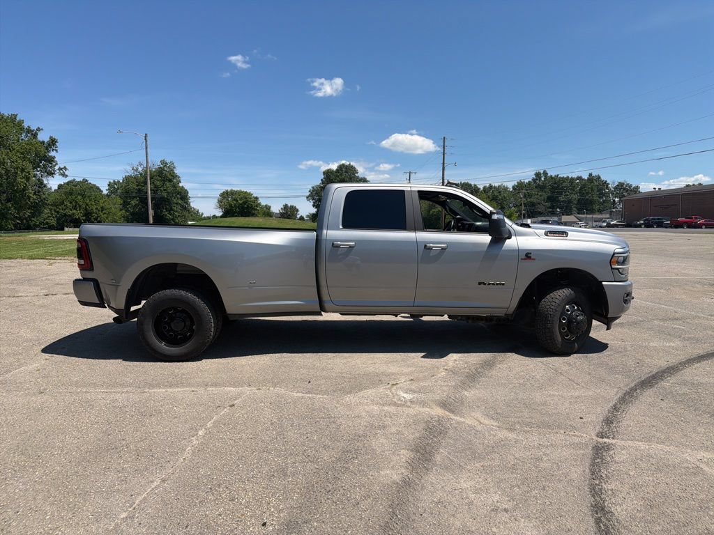 Used 2023 RAM 3500 Big Horn w/ Level 2 Equipment Group AWD/4WD image 2