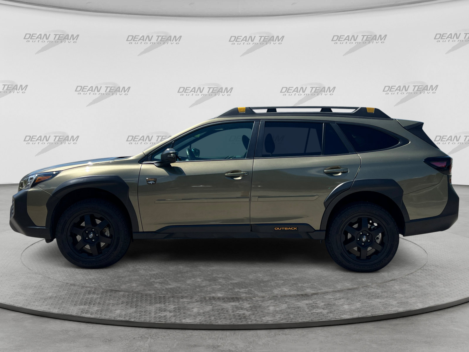 Used 2025 Subaru Outback Wilderness AWD/4WD image 4