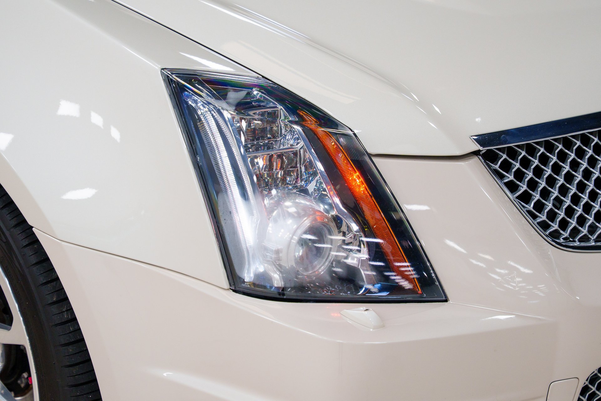 Used 2013 Cadillac CTS V RWD image 31