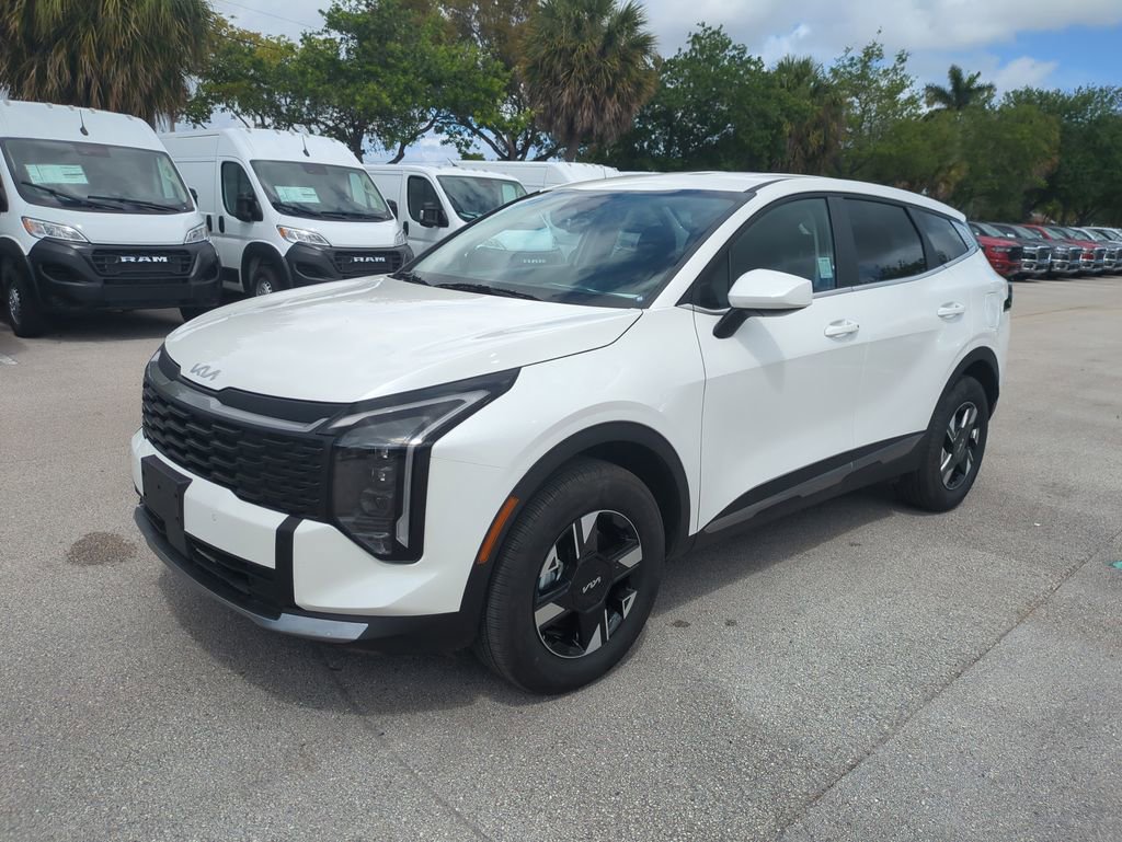 Used 2026 Kia Sportage LX image 10