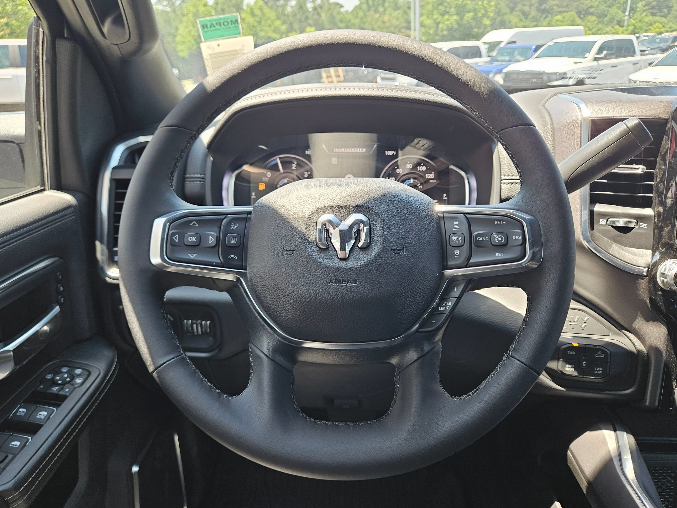 New 2026 RAM 2500 Laramie AWD/4WD image 13