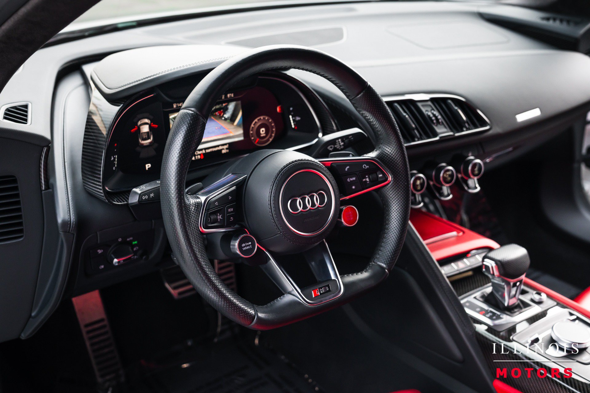 Used 2018 Audi R8 V10 w/ Premium Package RWD image 22