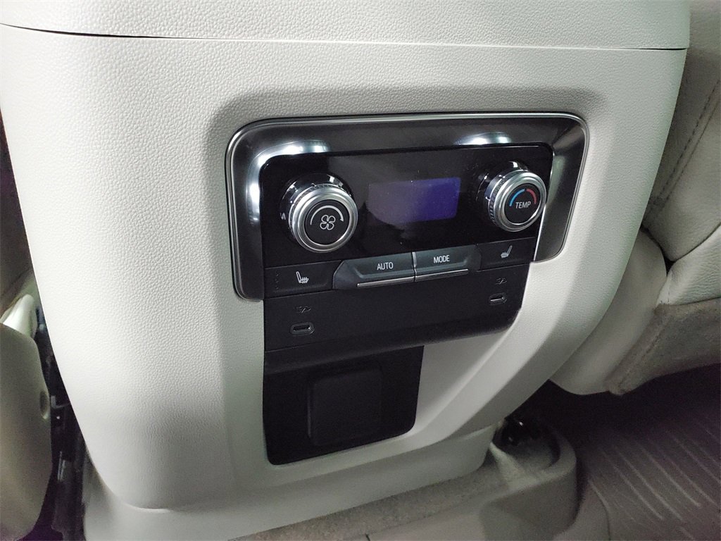 New 2026 GMC Yukon XL Denali w/ LPO, Floor Liner Package image 30