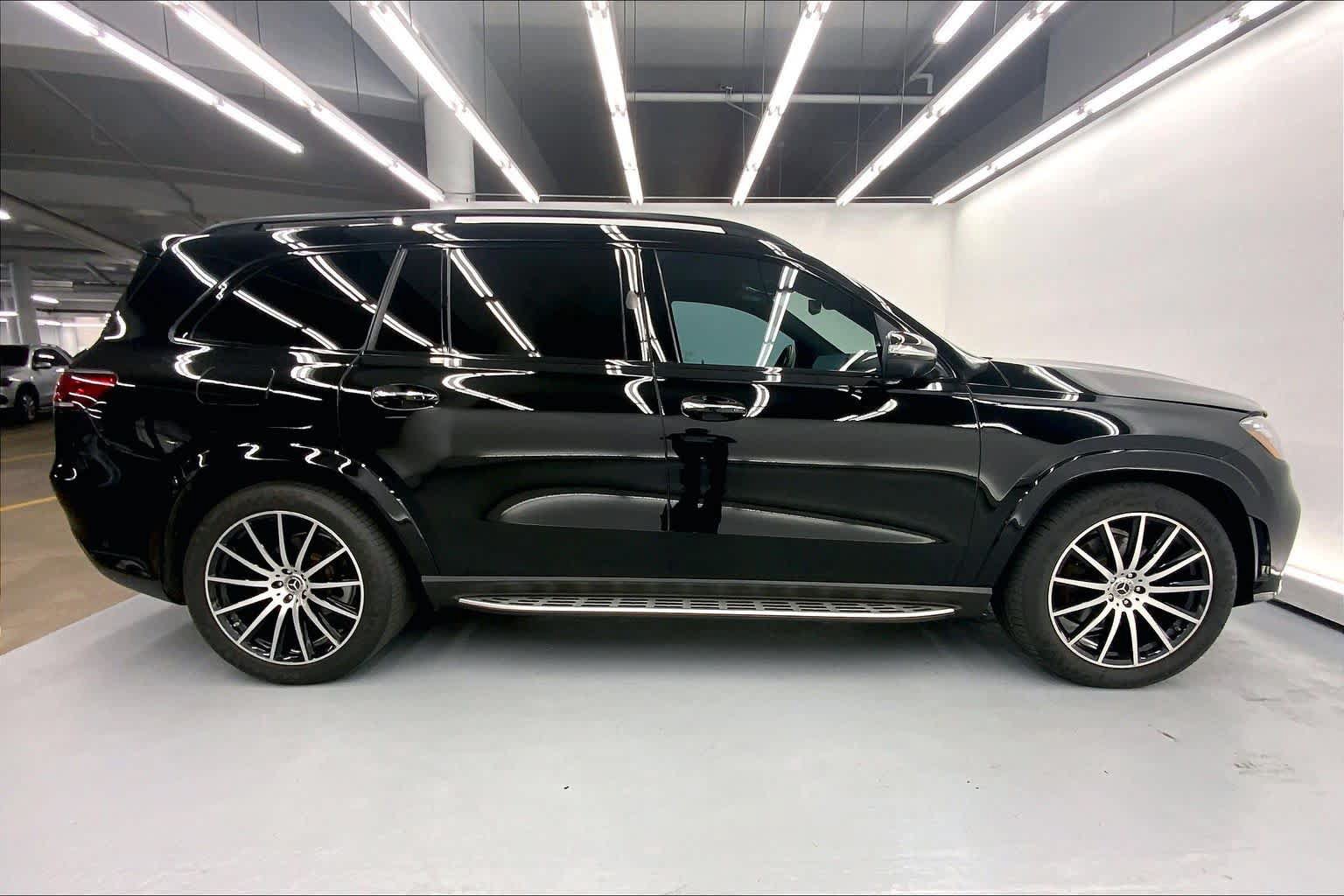 Used 2022 Mercedes-Benz GLS 450 4MATIC image 5