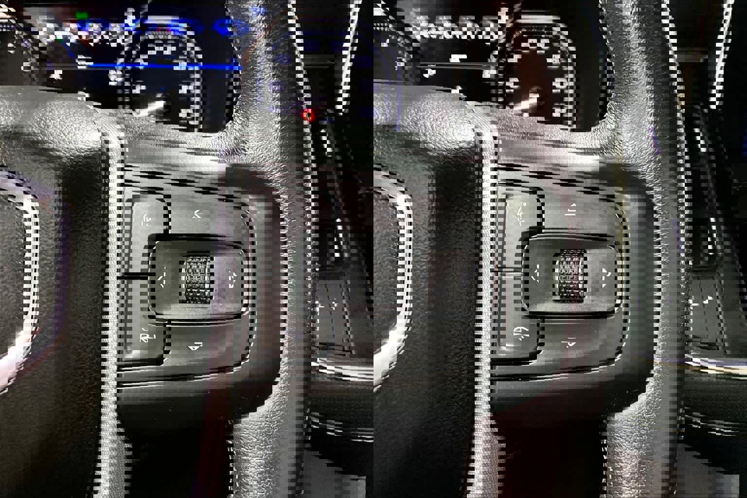 Used 2021 GMC Yukon SLT w/ SLT Premium Package AWD/4WD image 24