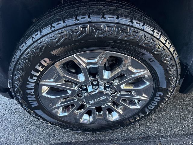 New 2026 GMC Sierra 2500 Denali w/ Denali Reserve Package image 5