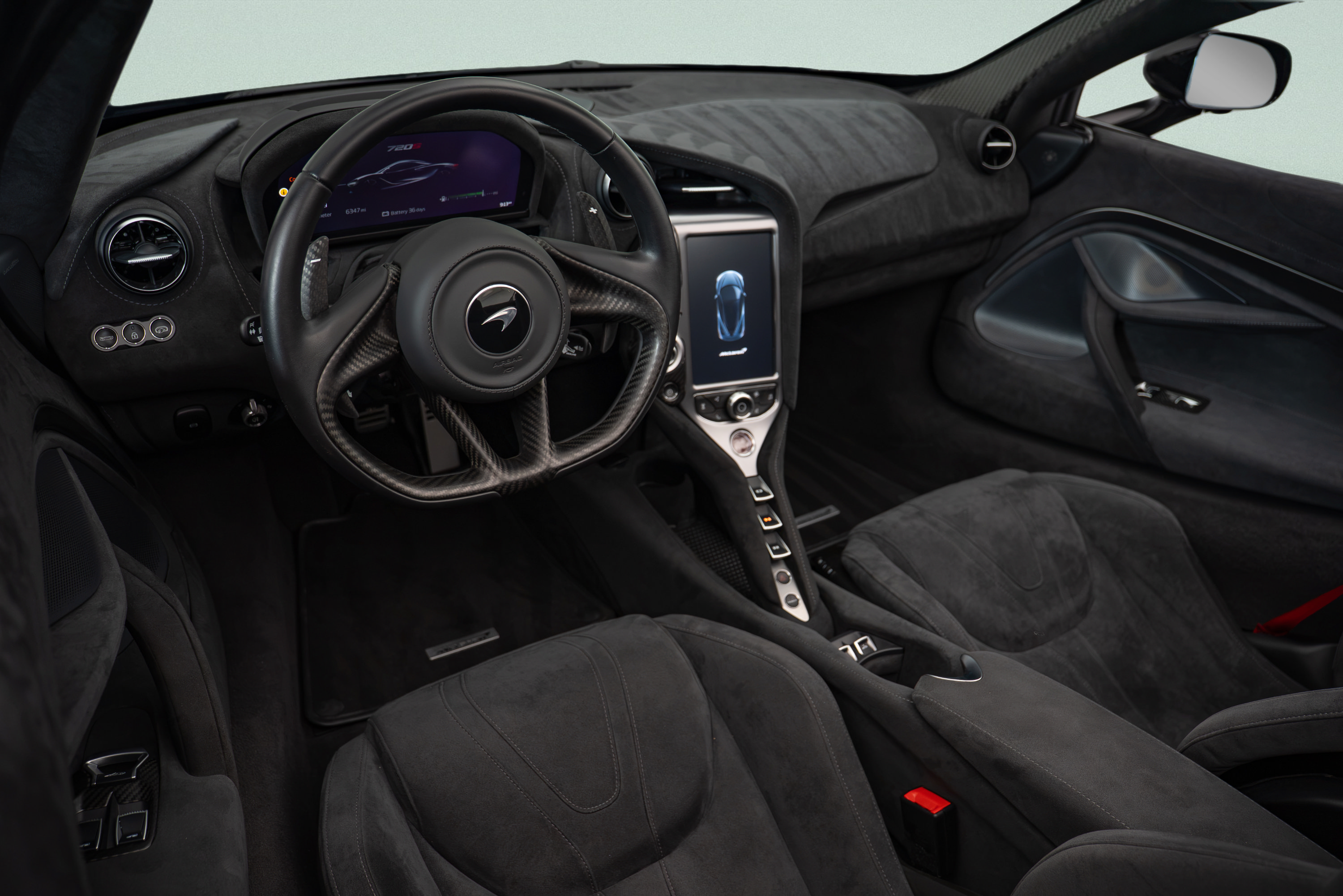 Used 2021 McLaren 720S Performance RWD image 8