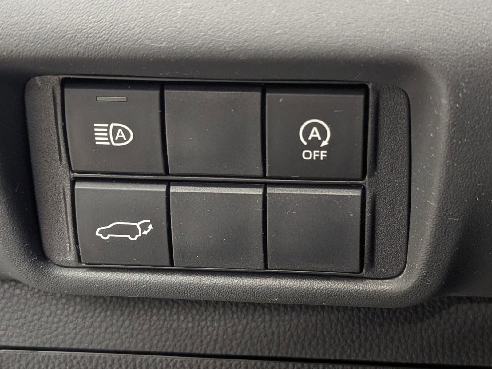 Used 2023 Toyota Highlander XSE image 15