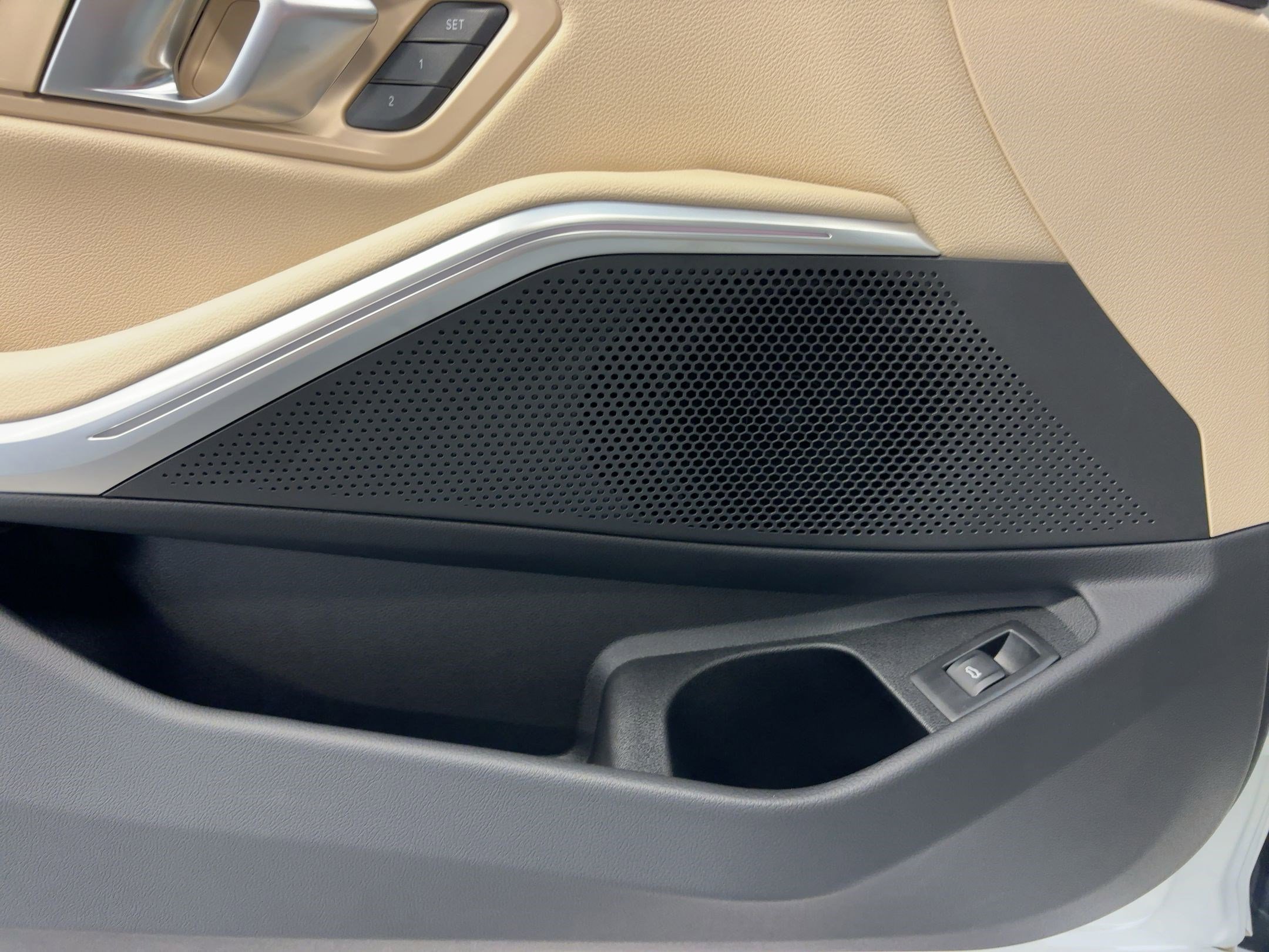 Used 2026 BMW 330i Sedan w/ Convenience Package image 21