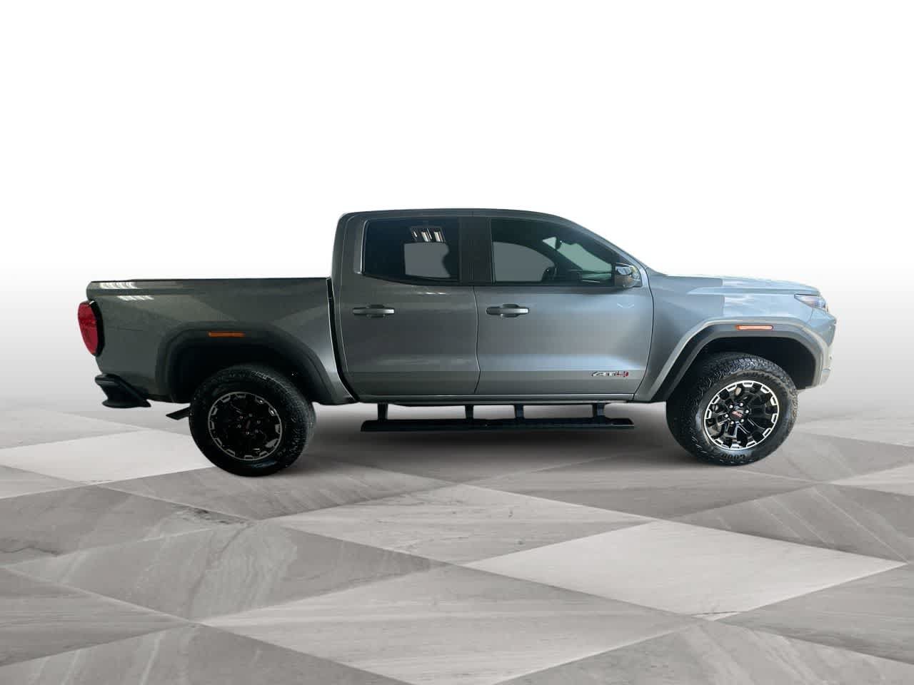 Used 2026 GMC Canyon AT4 w/ Technology Plus Package AWD/4WD image 9