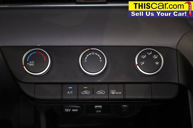 Used 2024 Hyundai Elantra SE FWD image 21
