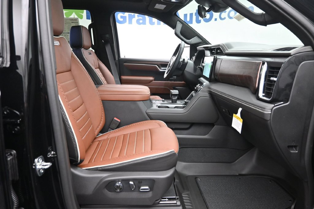New 2026 GMC Sierra 1500 Denali Ultimate AWD/4WD image 9