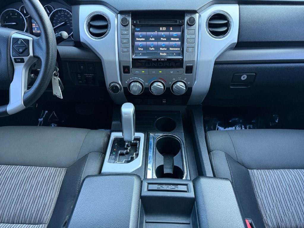 Used 2017 Toyota Tundra SR5 w/ SR5 Upgrade Package AWD/4WD image 26