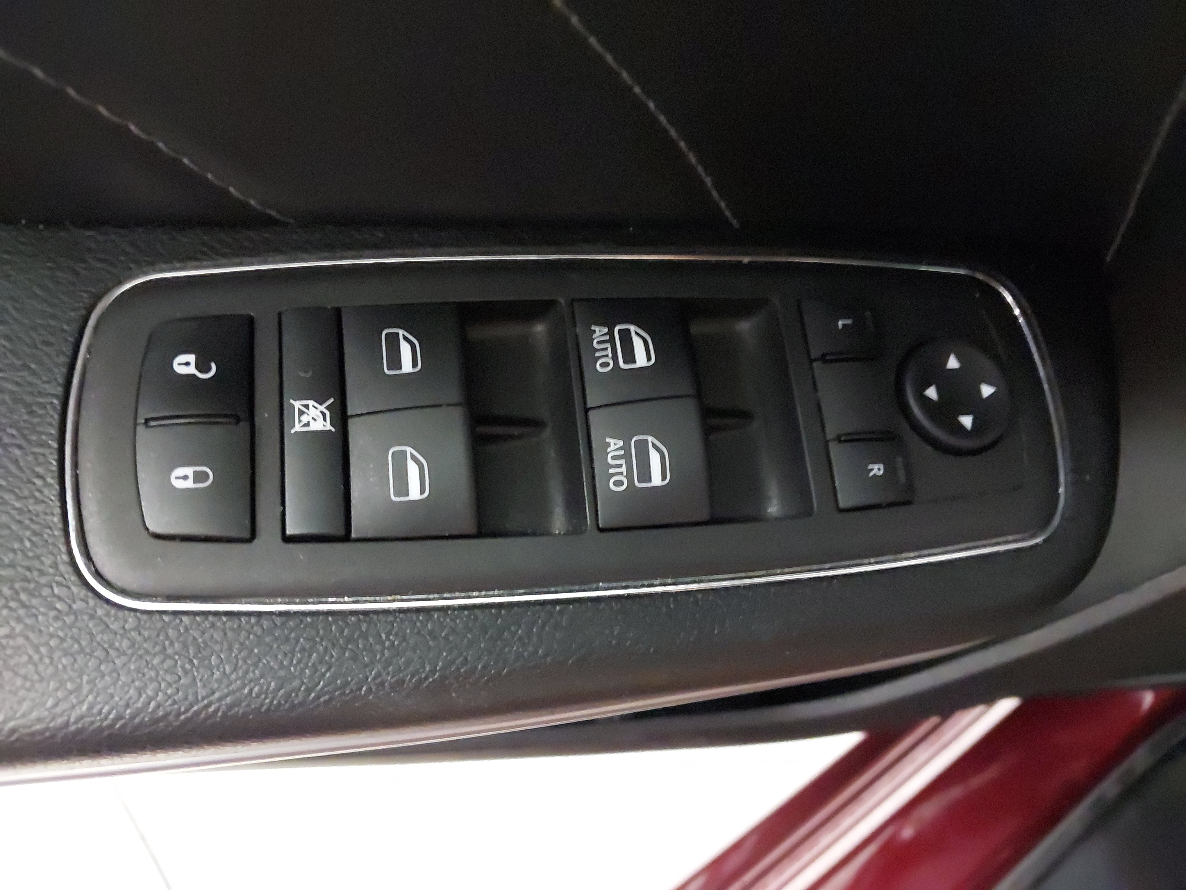 Used 2023 Dodge Charger SXT w/ Plus Group AWD/4WD image 17