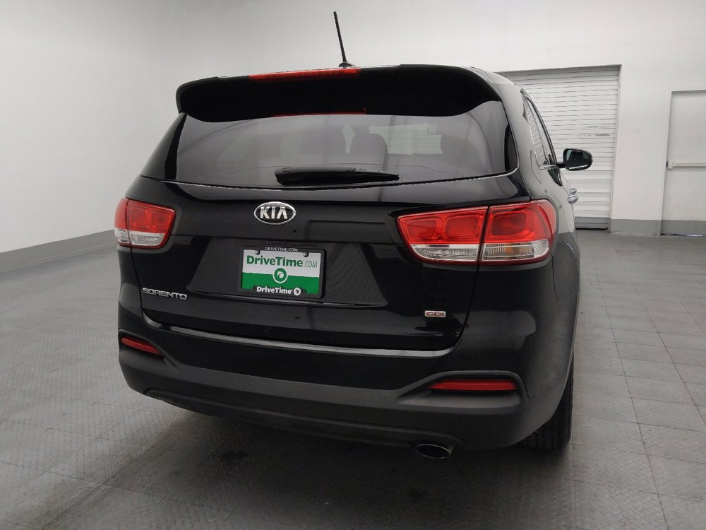 Used 2017 Kia Sorento L image 7