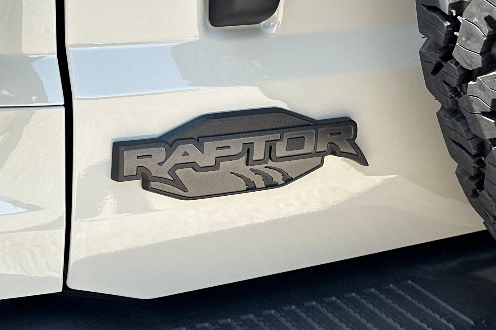 New 2026 Ford Bronco Raptor AWD/4WD image 27