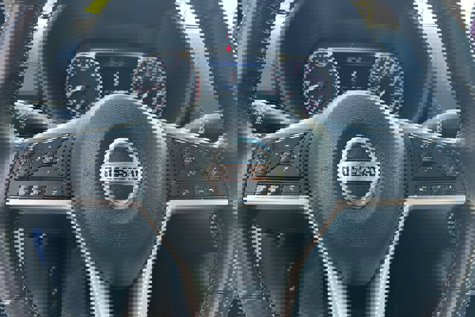 Used 2022 Nissan Sentra SV image 24